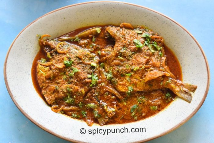 How to cook pomfret fish in bengali style